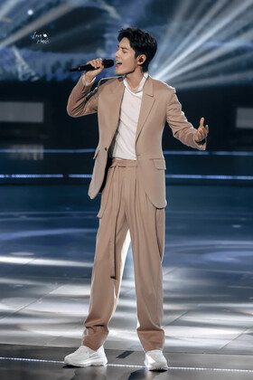 09/10|中国电影报道/肖战工作室等