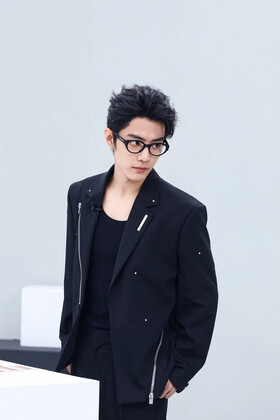 03/23|MOLSION陌森眼镜/肖战工作室